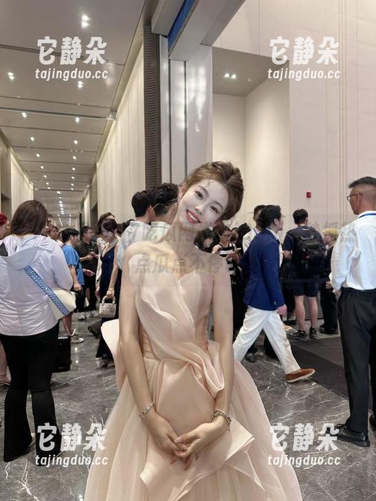 17吃瓜网发布iOS版，秒抓热点瓜点不停歇