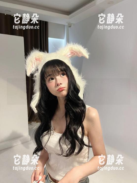 91黑料吃瓜网网址导航，最全娱乐八卦黑料合集