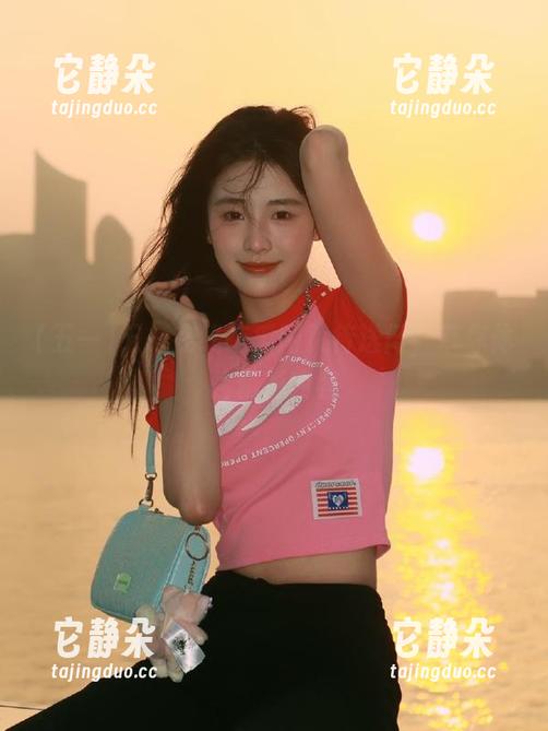 五一 五一在线吃瓜网页传送门,带你体验精彩内容