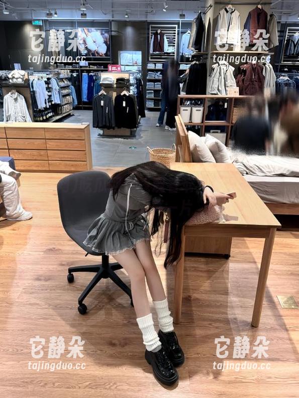 吃瓜网在线观看苹果版卡顿严重，吐槽声一片