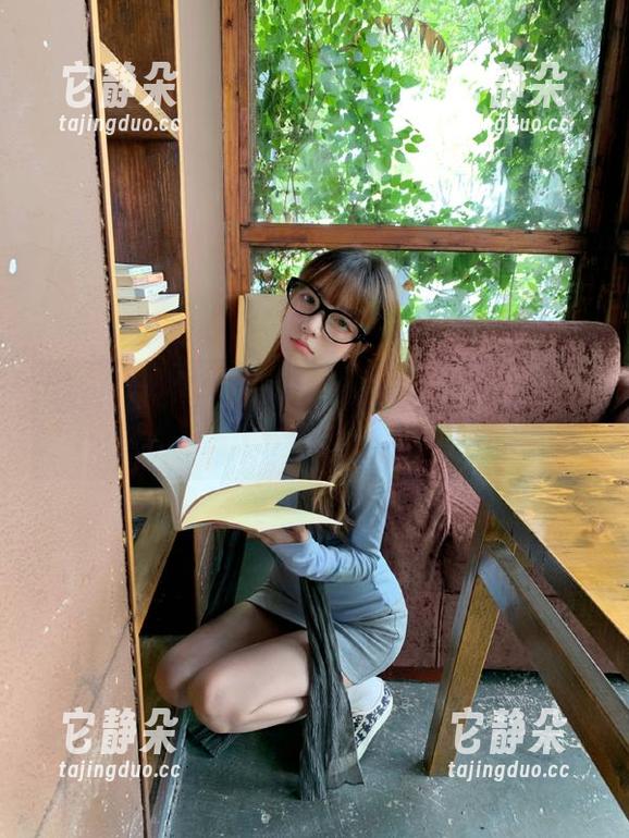 在线吃瓜网官方下载网址分享，轻松在线吃瓜