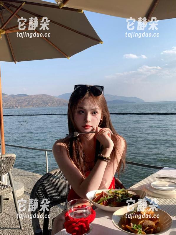 每日黑料每日推送，吃瓜爱好者必收藏的精彩爆料