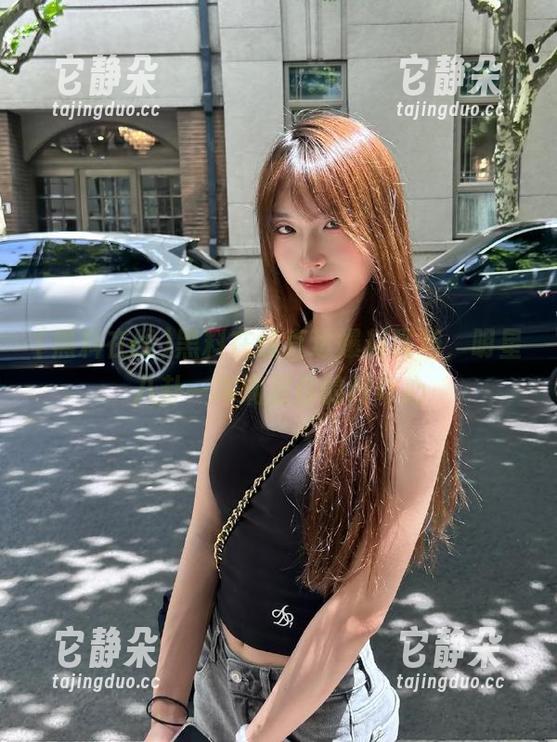 黑料在线直达爆料现场，明星八卦一本满足你的好奇心